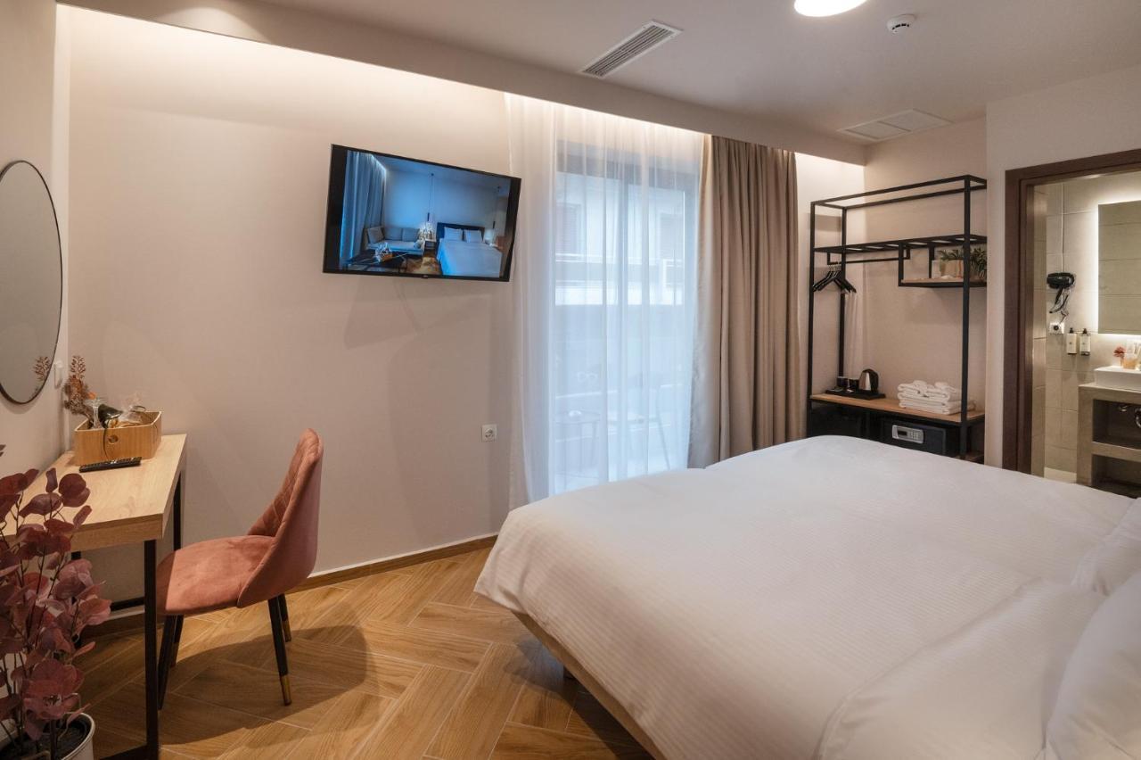 Ira - Ηρα Hotel กาลามาตา ภายนอก รูปภาพ
